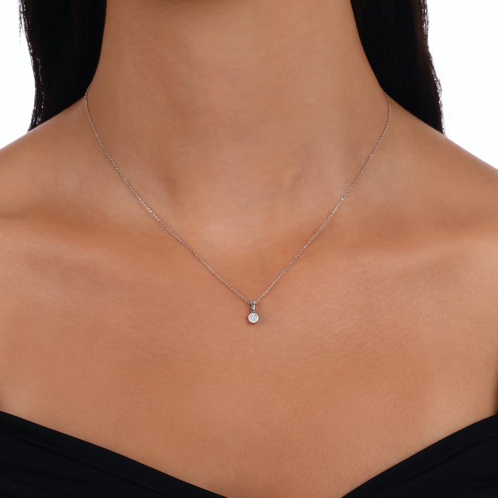 0.08 ct. Pırlanta Kolye