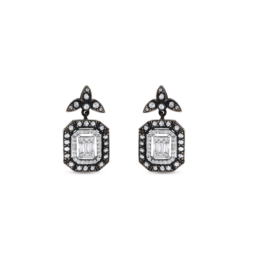 0.96 ct. Elmas Baget Küpe