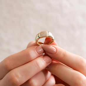 14 Ayar Fantezi Altın Yüzük 14 Ayar Fantezi Altın Yüzük