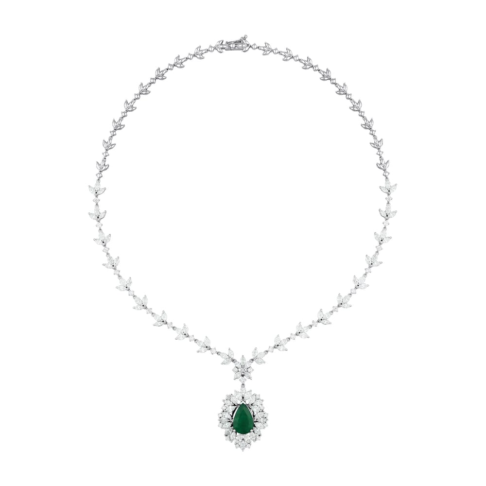 14.56 ct. Pırlanta Doğal Zümrüt Kolye 14.56 ct. Pırlanta Doğal Zümrüt Kolye