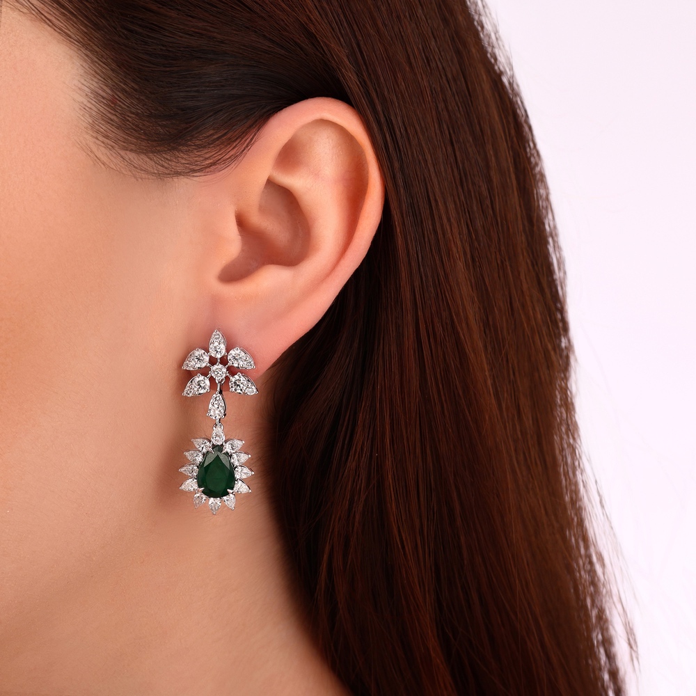 9.47 ct. Pırlanta Doğal Zümrüt Küpe 9.47 ct. Pırlanta Doğal Zümrüt Küpe