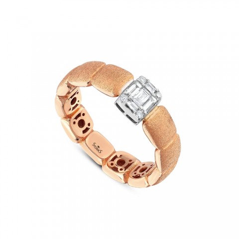 0.18 ct. Pırlanta Baget Yüzük