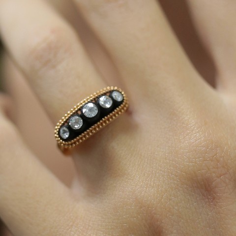 0.29 ct. Elmas Beştaş Yüzük