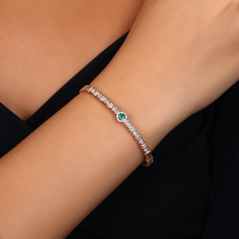 0.60 ct. Pırlanta Baget Doğal Zümrüt Bileklik