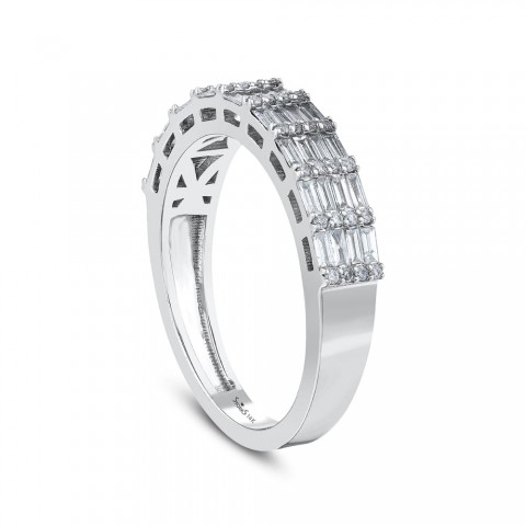 0.61 ct. Pırlanta Cherry Baget Yarımtur Yüzük