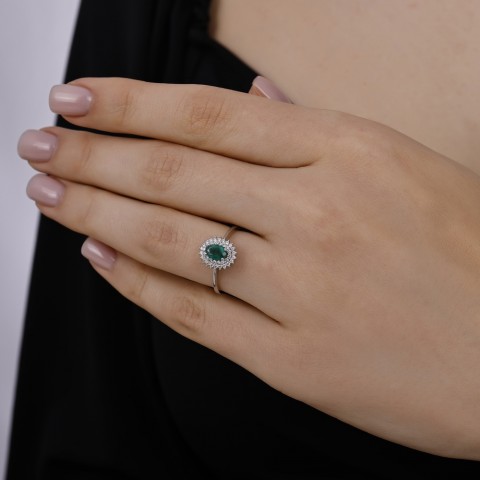 0.63 ct. Pırlanta Doğal Zümrüt Yüzük