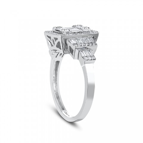 0.93 ct. Pırlanta Cherry Baget Yüzük