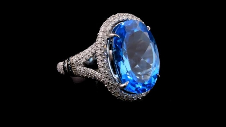 18.23 ct. Pırlanta Blue Topaz Yüzük