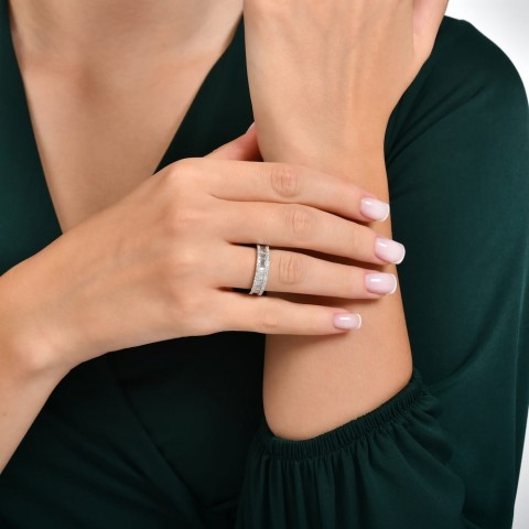 2.02 ct. Pırlanta Baget Tamtur Yüzük